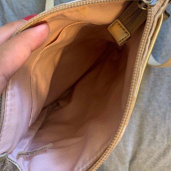 Coach Crossbody - Picture 3 of 3